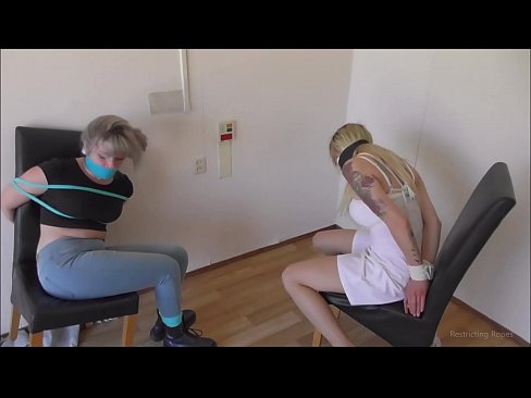 ❤️ Ketagih / diikat dan diikat mulut / gadis dalam kesusahan ❤️ Video persetan di lucah ms.ixiporn-com.ru ❌❤